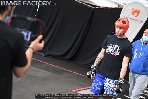 2021-05-02 Milano in the Cage 7 00410 Cesare Conti-Mattia Cecchetto - Shoot boxe Junior -66kg